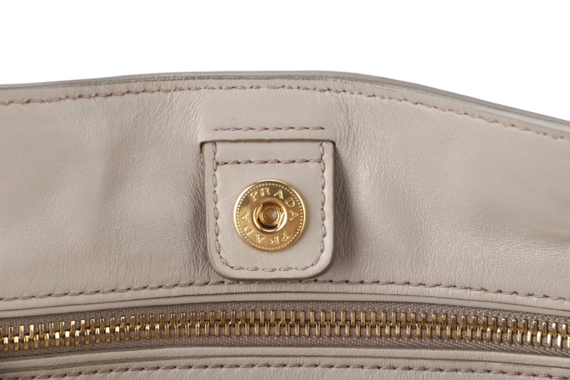 PRADA WHITE CALFSKIN VITELLO PHENIX FRONT ZIP SATCHEL GOLD HARDWARE NO DUST COVER