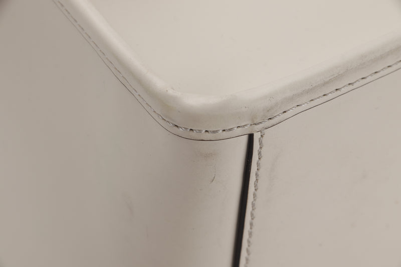 FENDI SUNSHINE MEDIUM WHITE SMOOTH LEATHER, WITH STAP, NO DUST COVER