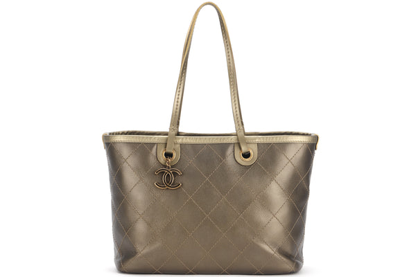 CHANEL SHOPPING FEVER TOTE (2032xxxx) WILD STITCH KHAKI CAVIAR LEATHER GOLD HARDWARE, WITH POUCH, CARD, DUST COVER & BOX