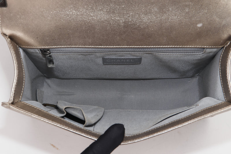 Chanel Old Medium Boy Bag Grey Matte Iridescent Ruthenium Hardware
