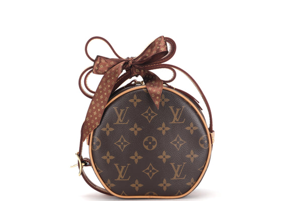 Louis Vuitton, Bags, Louis Vuitton M45578 Boite Chapeau Souple Pm