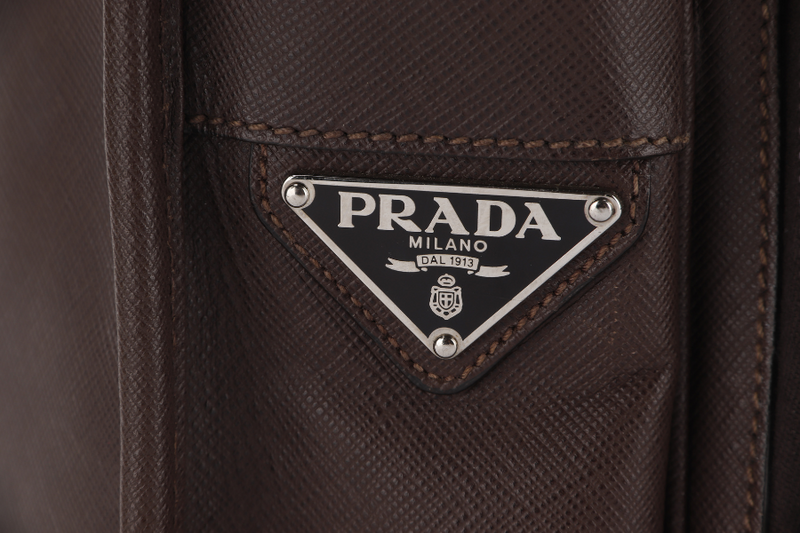 PRADA BROWN SAFFIANO LEATHER MESSENGER BAG NO DUST COVER AND BOX