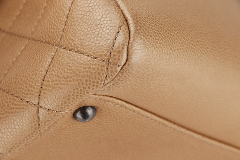 CHANEL CHAIN SHOPPING TOTE BAG (2214xxxx) MEDIUM LIGHT BROWN CAVIAR LEATHER RUTHENIUM HARDWARE, WITH CARD & DUST COVER