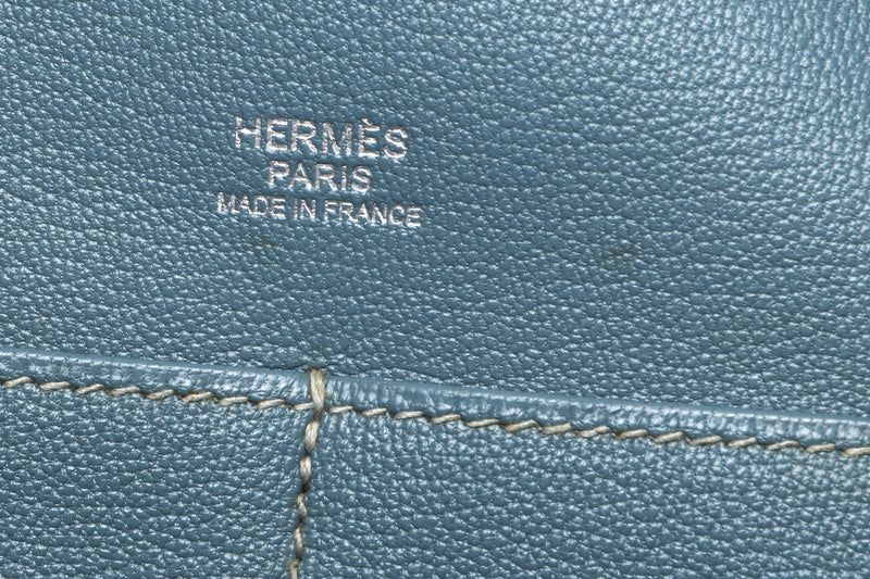 HERMES MAXIBOX 37 (STAMP R 2014) BLUE JEANS EVERCOLOR PALLADIUM HARDWARE, WITH RAINCOAT & DUST COVER