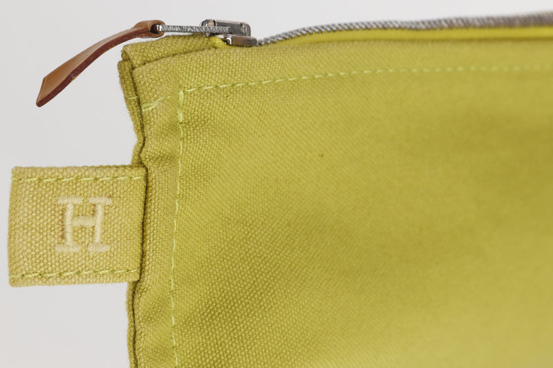 HERMES BORA FLAT POUCH GM LIME GREEN COTTON SILVER HARDWARE, NO DUST COVER
