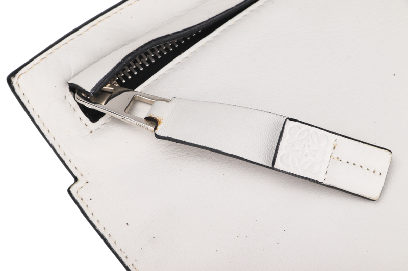 LOEWE T POUCH (06 14 07) WHITE CALF LEATHER SILVER HARDWARE, NO DUST COVER