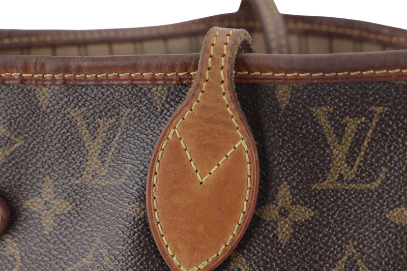 LOUIS VUITTON NEVERFULL MM MONOGRAM CANVAS WITH SMALL POUCH GOLD HARDWARE