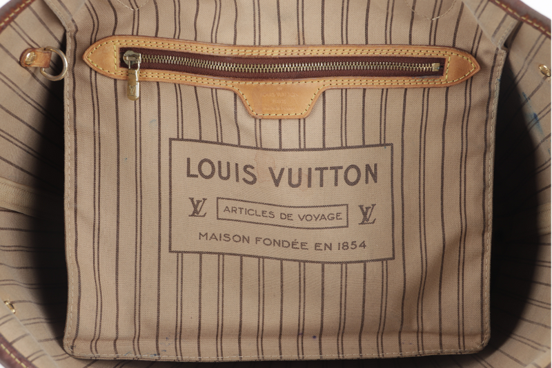 LOUIS VUITTON NEVERFULL MM MONOGRAM CANVAS WITH SMALL POUCH GOLD HARDWARE