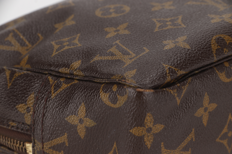 LOUIS VUITTON TROUSSE TOILLETTE 28CM MONOGRAM CANVAS GOLD HARDWARE