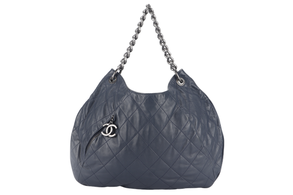 CHANEL PLEATS HOBO BAG (1673xxxx) LARGE BLUE QUILTED CALFSKIN SILVER HARDWARE NO DUST COVER