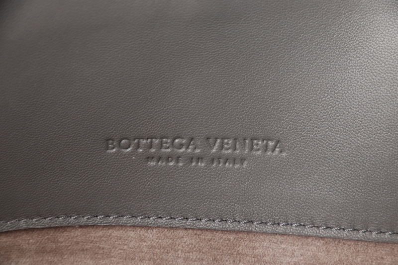 BOTTEGA VENETA MILANO TOTE INTRECCIATO GREY NAPPA LEATHER GOLD HARDWARE (B02282250N) WITH MIRROR AND DUST COVER