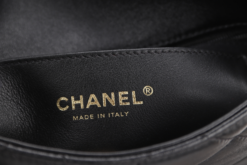 CHANEL SINGLE FLAP BAG 22CM BLACK LAMBSKIN GOLD HARDWARE (JC2Hxxxx) WITH DUST COVER AND BOX