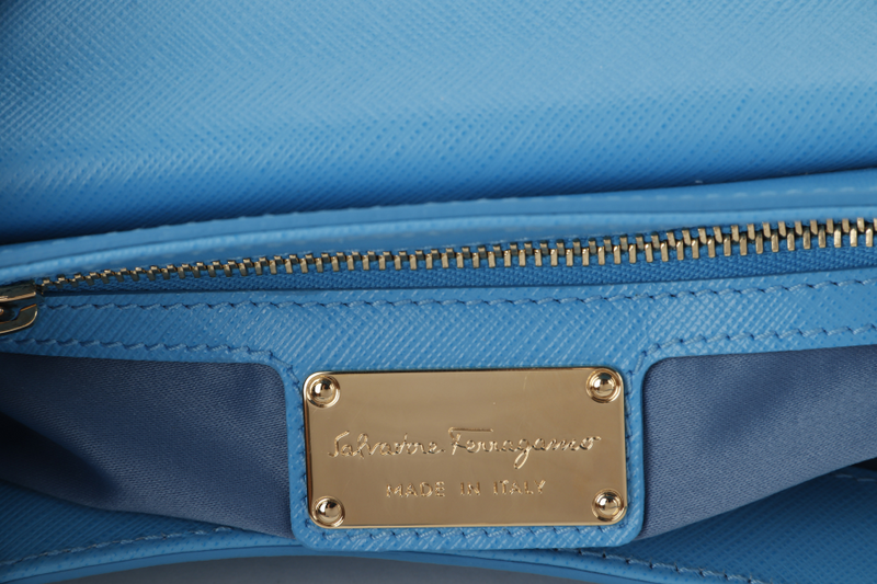 SALVATORE FERRAGAMO CARRIE VARA (EZ.21 F570) BLUE LEATHER 2WAY BAG GOLD HARDWARE WITH DUST COVER