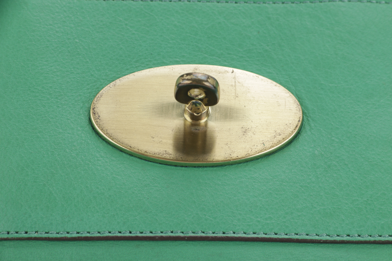 MULBERRY ALEXA 2 WAY SHOULDER BAG LARGE GREEN LEATHER GOLD HARDWARE (5167571) WITH LONG STRAP AND DUST COVER