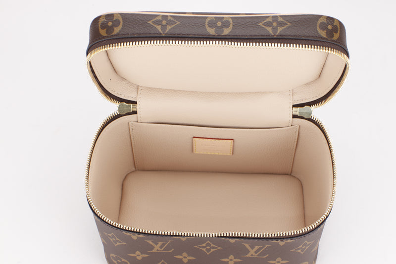 LOUIS VUITTON MONOGRAM NICE MINI TOILETRY POUCH (M44495), WITH DUST COVER