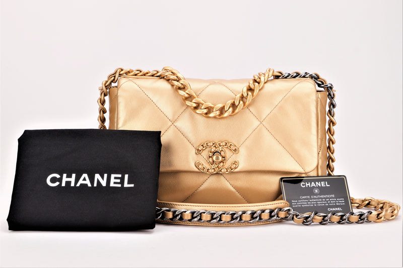 Meet the New CHANEL 19 Bag