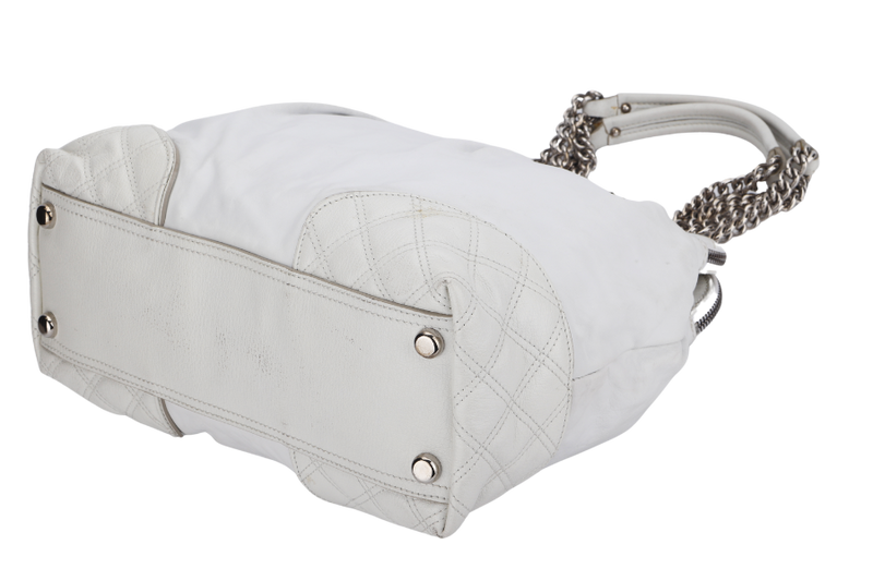 MARC JACOBS WHITE LEATHER SHOULDER BAG SILVER HARDWARE NO DUST COVER