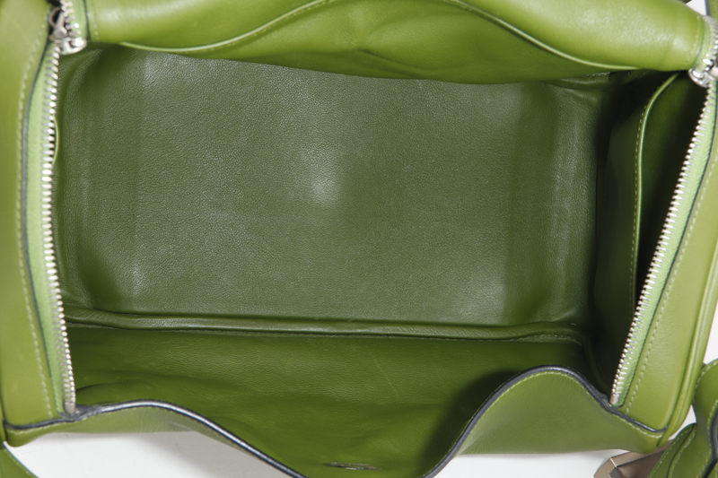 HERMES LINDY 34CM GREEN PELOUSE SWIFT LEATHER WITH SILVER HARDWARE STAMP M YEAR 2009 WITH DUST COVER AND BOX