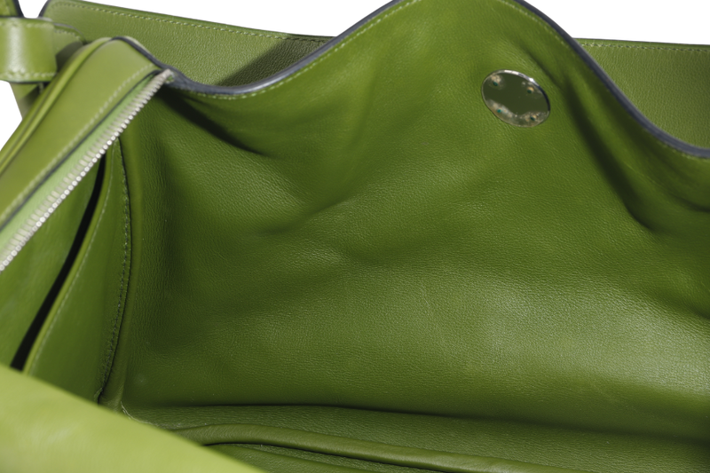 HERMES LINDY 34CM GREEN PELOUSE SWIFT LEATHER WITH SILVER HARDWARE STAMP M YEAR 2009 WITH DUST COVER AND BOX