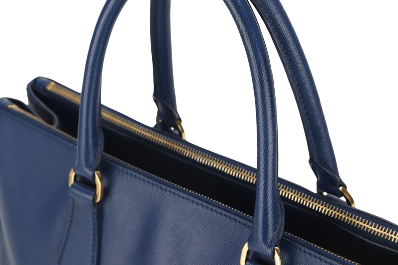 PRADA LARGE GALLERIA DOUBLE ZIP TOTE BLUE SAFFIANO LUX LEATHER GOLD HARDWARE S-N 25 WITH DUST COVER , NO CARD