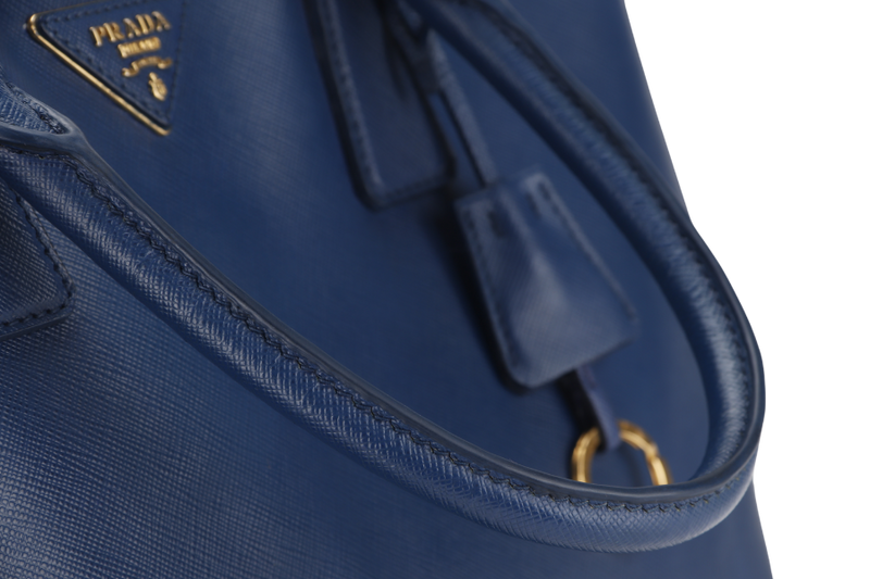 PRADA LARGE GALLERIA DOUBLE ZIP TOTE BLUE SAFFIANO LUX LEATHER GOLD HARDWARE S-N 25 WITH DUST COVER , NO CARD