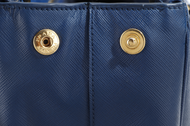 PRADA LARGE GALLERIA DOUBLE ZIP TOTE BLUE SAFFIANO LUX LEATHER GOLD HARDWARE S-N 25 WITH DUST COVER , NO CARD