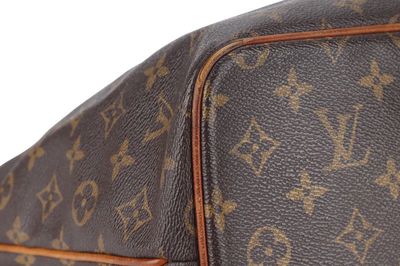 LOUIS VUITTON PALERMO PM (M40145) MONOGRAM CANVAS GOLD HARDWARE WITH STRAP AND DUST COVER