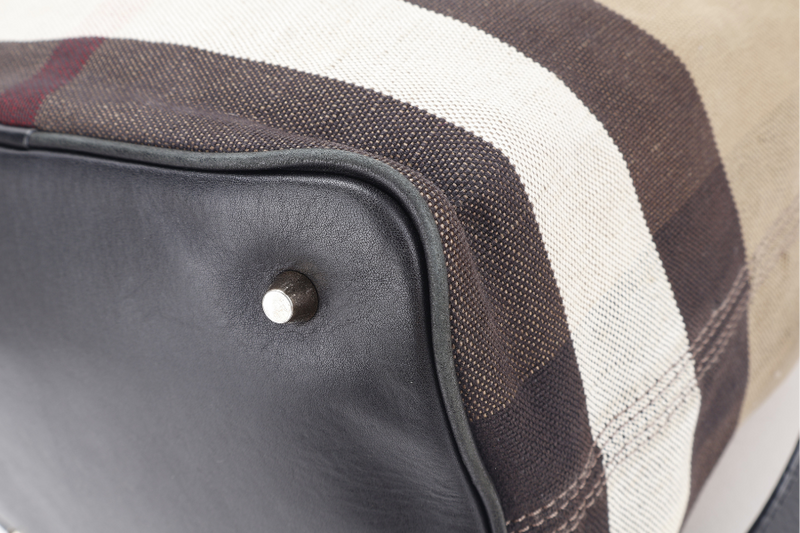 BURBERRY ASHBY MEDIUM CHECKED BUCKET CANVAS WITH DUST COVER