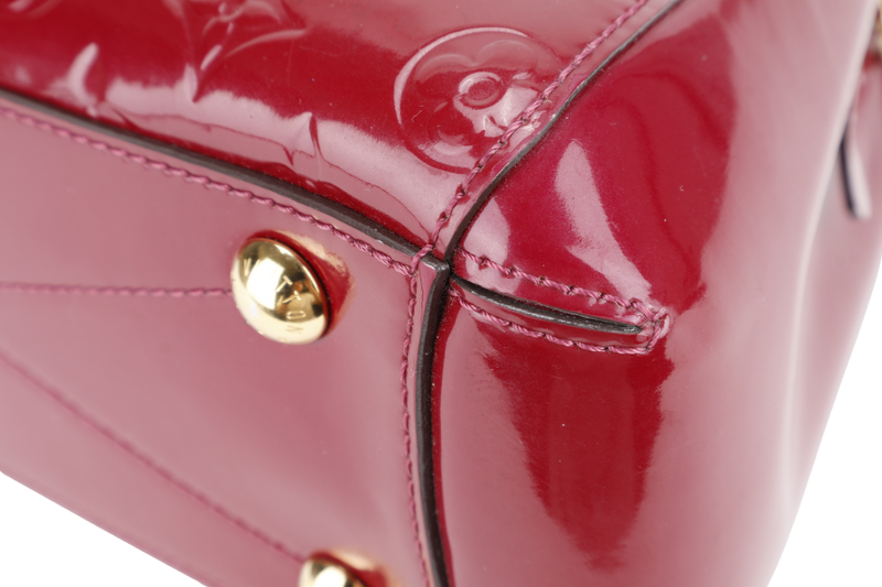 LOUIS VUITTON MONTAIGNE BB MAGENTA MONOGRAM VERNIS GOLD HARDWARE WITH STRAPS, LOCK & KEYS AND DUST COVER