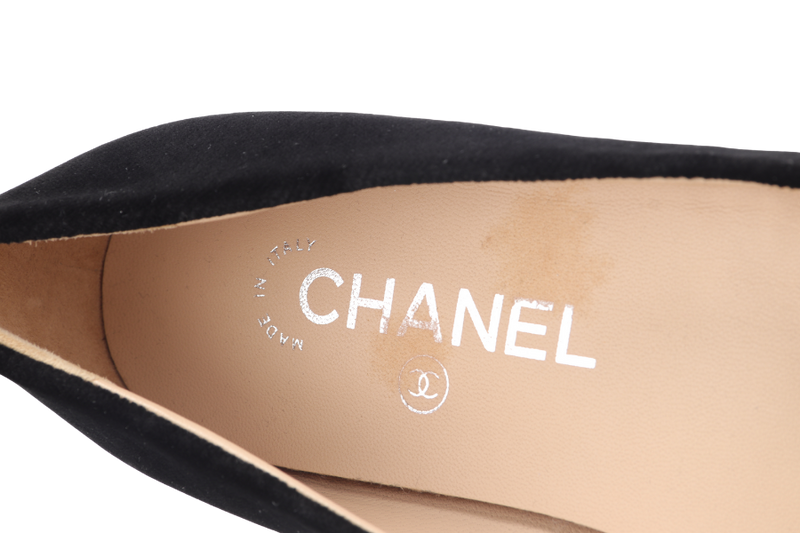 CHANEL BALLERINA FLATS BLACK VELVET SIZE 37C WITH DUST COVER