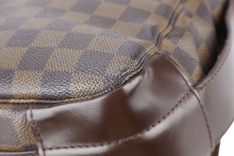 LOUIS VUITTON BASTILLE MESSENGER DAMIER EBENE NO DUST COVER