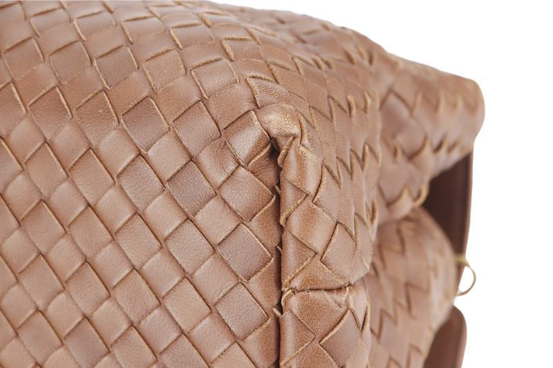 BOTTEGA VENETA WOMAN BOSTON BAG MEDIUM BROWN LEATHER GOLD HARDWARE WITH DUST COVER