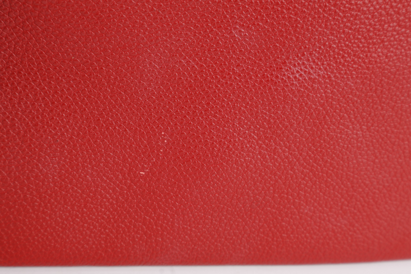 LOUIS VUITTON VEAU CACHEMIRE ENVELOPE POUCH CHINESE NEW YEAR PIG RED LEATHER GOLD HARDWARE NO DUST COVER
