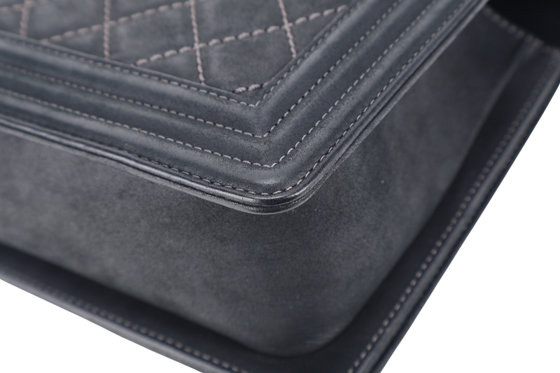 CHANEL LE BOY (2111xxxx) NEW MEDIUM BLACK LAMBSKIN RUTHENIUM HARDWARE WITH CARD AND DUST COVER