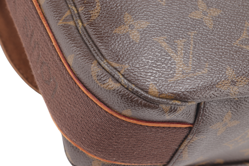 LOUIS VUITTON MM NOBOURG SHOULDER BAG MONOGRAM CANVAS WITH GOLD HARDWARE NO DUST COVER