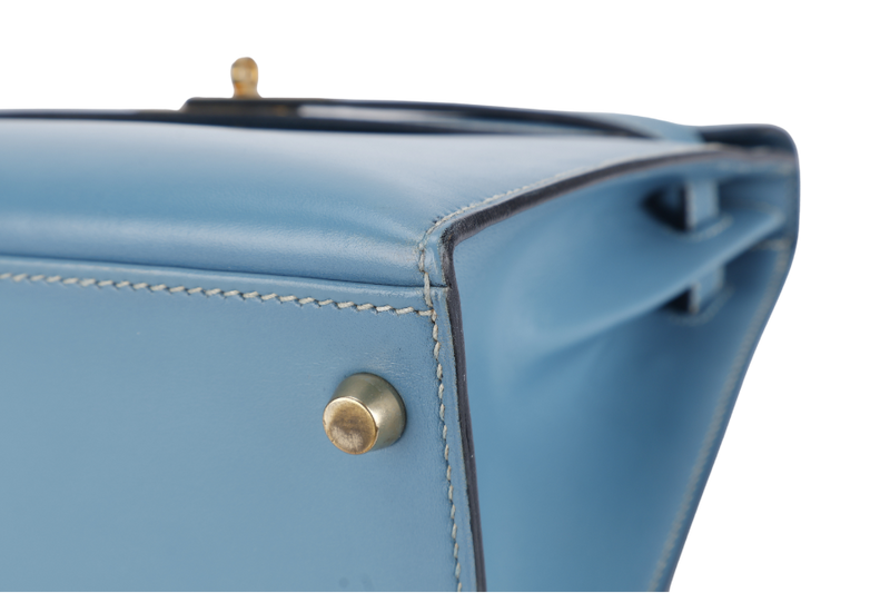 HERMES KELLY 32 BLUE JEAN BOX LEATHER GOLD HARDWARE STAMP A (YEAR 1997) WITH STRAPS, KEYS AND LOCK