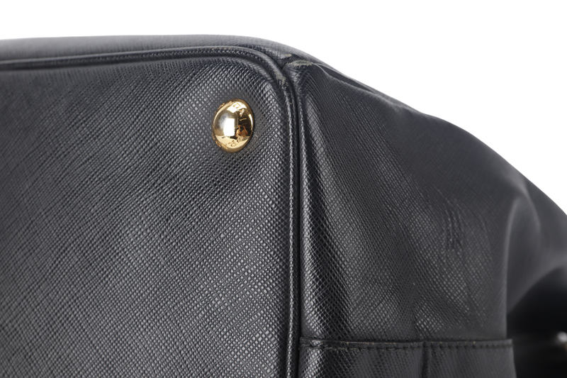 PRADA SAFFIANO LUX BLACK LEATHER (BN1844) GOLD HARDWARE WITH CARD AND DUST COVER