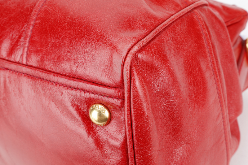 PRADA BR2324 VITELLO SHINE RED MEDIUM SATCHEL LEATHER 2WAYS BAG GOLD HARDWARE WITH CARD AND STRAPS