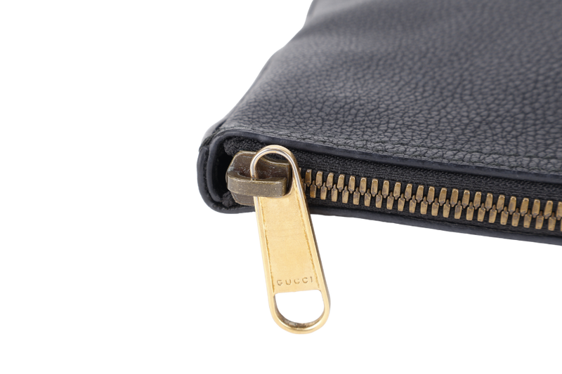 GUCCI BLACK LEATHER LOGO PRINT ZIP POUCH NO DUST COVER