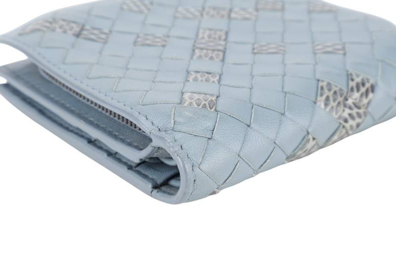 BOTTEGA VENETA INTRECCIATO BLUE NAPA LEATHER SNAKESKIN BI-FOLD WALLET WITH DUST COVER