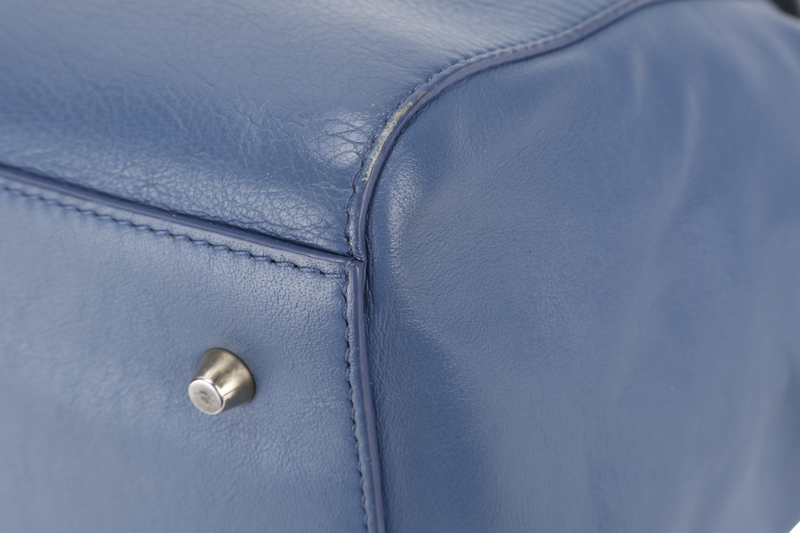 FURLA BLUE LEATHER HANDBAG GOLD HARDWARE NO DUST COVER