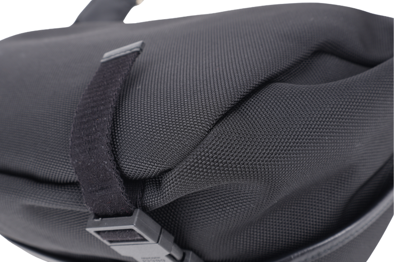 GUCCI TECHNO WEB BELT BAG BLACK CANVAS SILVER HARDWARE WITH DUST COVER
