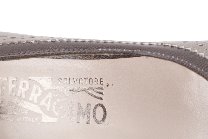 SALVATORE FERRAGAMO SHOES SIZE 7.5
