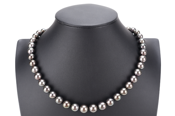 TASAKI BLACK PEARL NECKLACE 56.4G 8.0-11.0MM SV SETTINGS 46CM WITH BOX