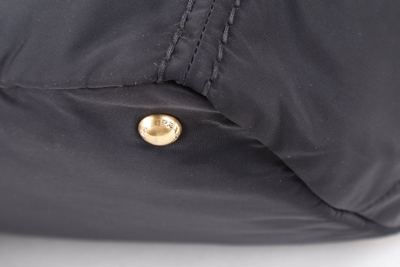 PRADA BN1995 NYLON TOTE NERO WITH CARD NO DUST COVER
