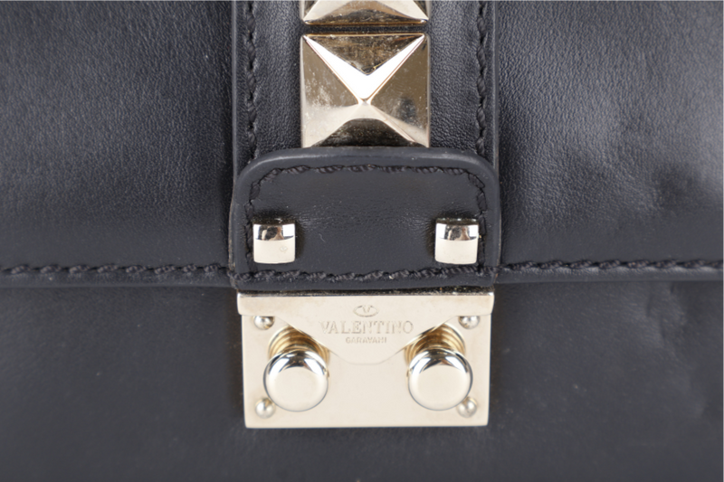 VALENTINO ROCKSTUD GLAM LOCK SMALL BLACK LEATHER GOLD HARDWARE NO DUST COVER