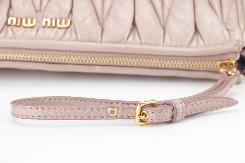 MIU MIU NAPPA MATELASSE WRISTLET PINK LEATHER GOLD HARDWARE NO DUST COVER