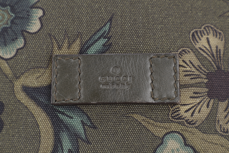 GUCCI FLORAL PRINT GREEN CANVAS MESSENGER BAG SILVER HARDWARE NO DUST COVER
