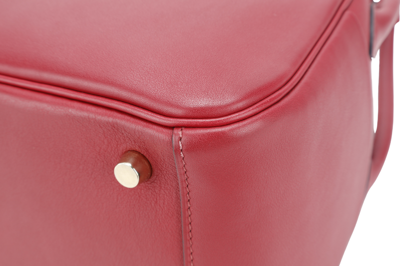 HERMES LINDY 26 ROUGE GRENAT SWIFT LEATHER GOLD HARDWARE STAMP X (YEAR 2016) WITH DUST COVER, INNER COMPARTMENT AND RAINCOAT