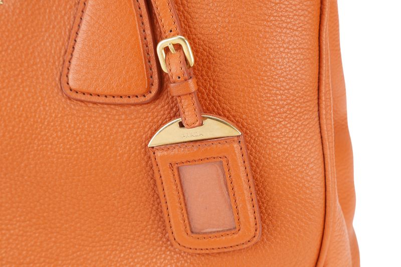 PRADA BN2579 VITELLO DAINO ZIP BAG ORANGE LEATHER GOLD HARDWARE WITH DUST COVER, LONG STRAPS AND CARD
